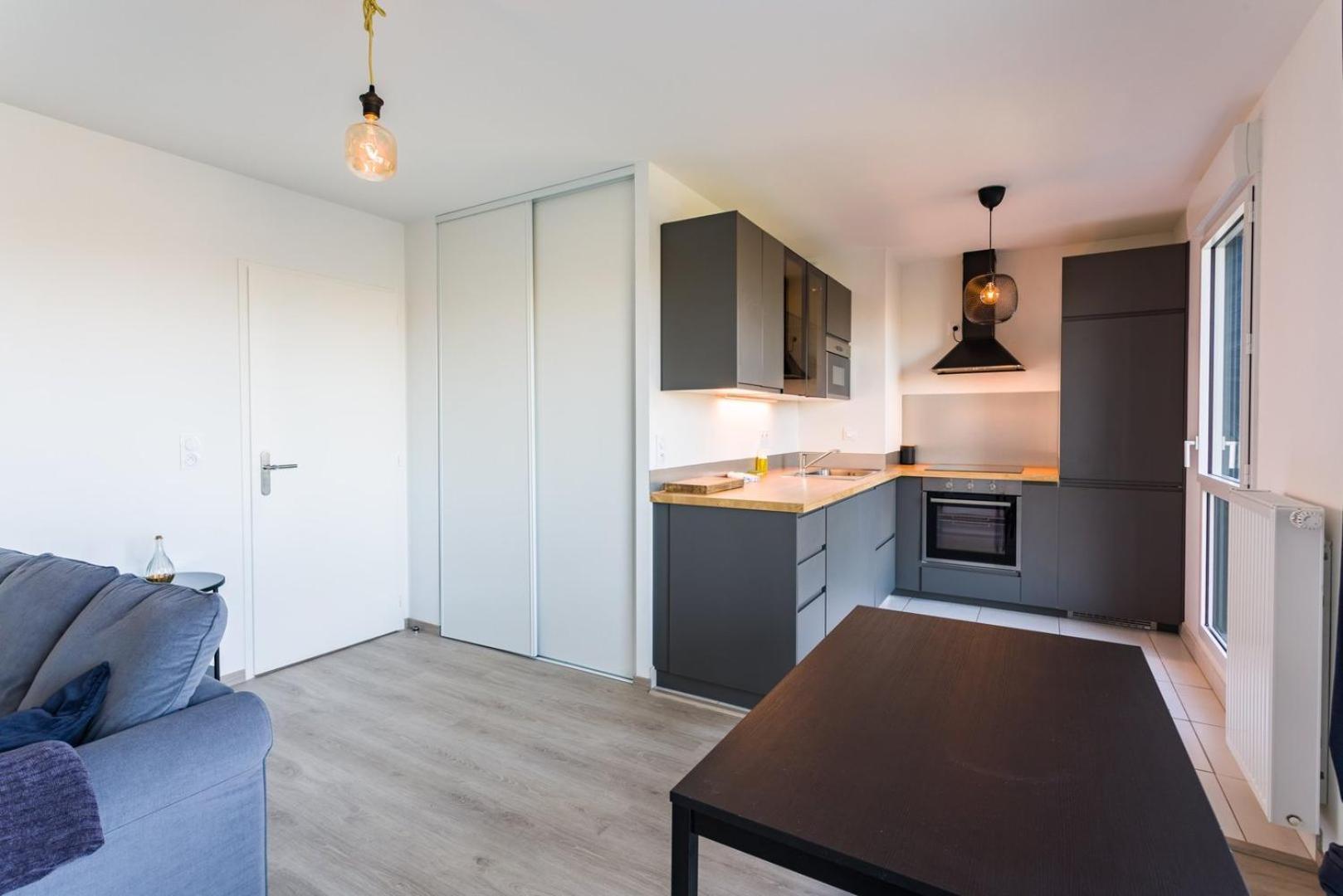 Le Rio, Appartement Avec Terrasse & Parking Rennes Buitenkant foto